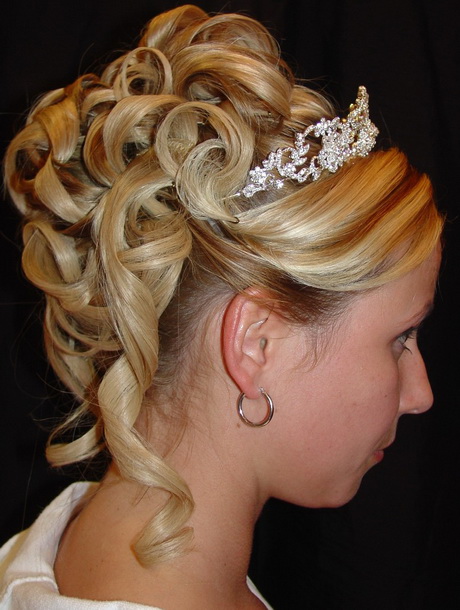 glamorous-bridal-hairstyles-42_4 Glamorous bridal hairstyles