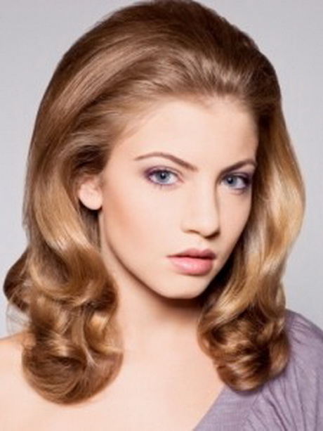 hairstyles-60s-70s-36_20 Hairstyles 60s 70s