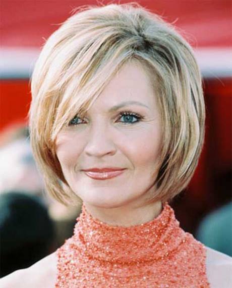 2020-short-hairstyles-for-women-over-50-90_11 2020 short hairstyles for women over 50