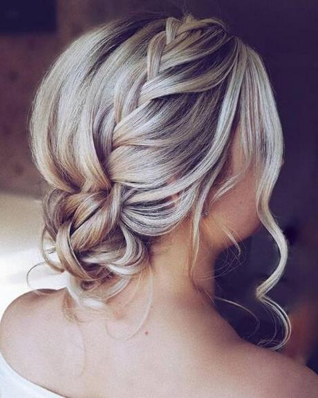 hairstyles-for-brides-2020-69_6 Hairstyles for brides 2020