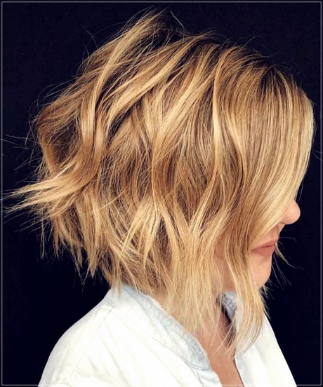 short-to-mid-length-hairstyles-2021-53_4 Short to mid length hairstyles 2021
