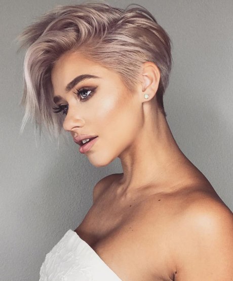 trend-hairstyles-2021-93_9 Trend hairstyles 2021