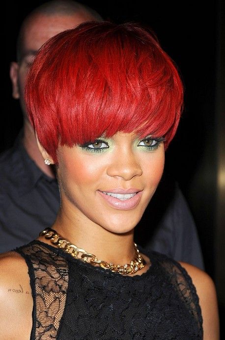 rihanna-short-hairstyles-2023-19_13 Rihanna short hairstyles 2023