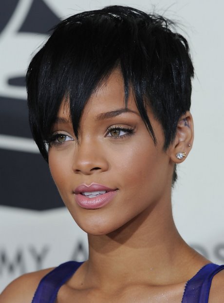 rihanna-short-hairstyles-2023-19_5 Rihanna short hairstyles 2023