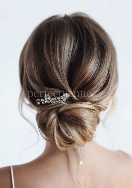 updos-for-long-hair-2023-03 Updos for long hair 2023