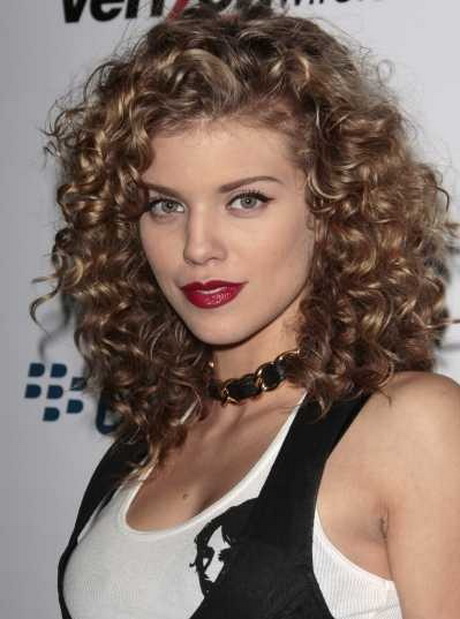 Medium Length Layered Haircuts For Naturally Curly Hair