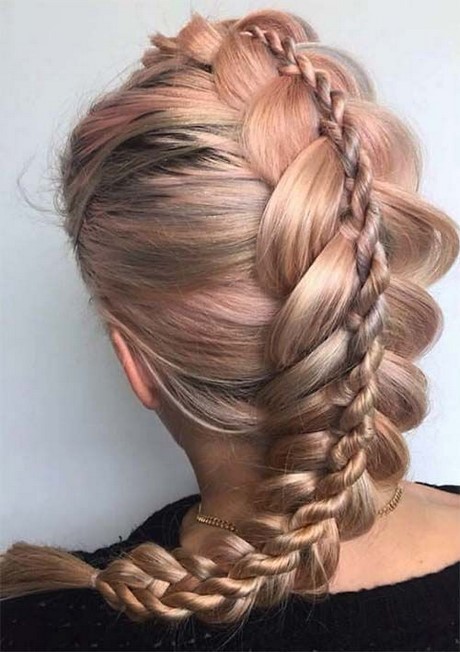 Different braid  hairstyles  for long hair