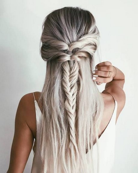 hairstyles-for-long-braided-hair-24_8 Hairstyles for long braided hair