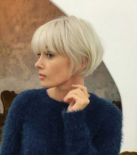 short-haircuts-with-bangs-2018-32_7 Short haircuts with bangs 2018