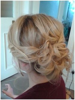 bridal-hair-pin-ups-styles-41_16 Bridal hair pin ups styles