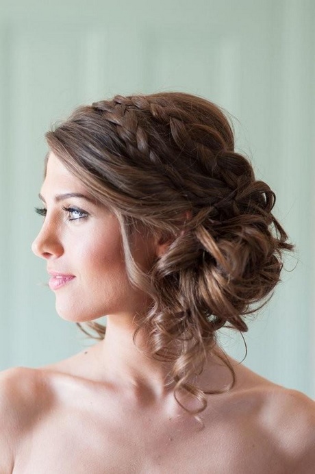 bridesmaid-updos-for-long-hair-19_9 Bridesmaid updos for long hair