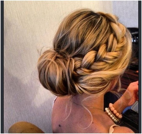prom-hairstyles-updo-for-long-hair-15_8 Prom hairstyles updo for long hair