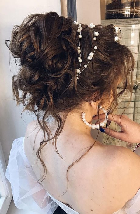 prom-hair-updos-2022-25_5 Prom hair updos 2022