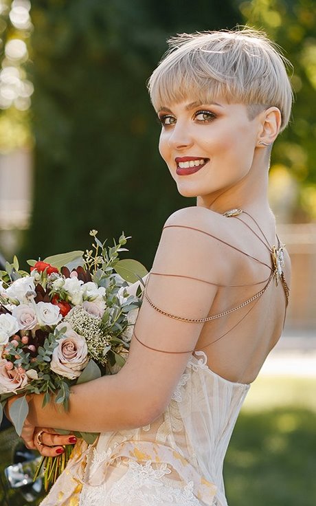 wedding-hairstyle-for-short-hair-2022-98_11 Wedding hairstyle for short hair 2022