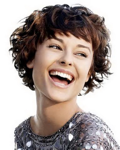 Short curly hairstyles for women 2016