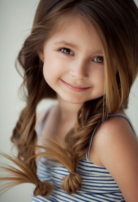 hairstyles-for-childrens-long-hair-29_11 Hairstyles for childrens long hair