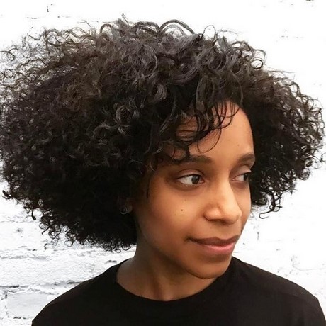 best-haircuts-for-curly-hair-2019-31_11 Best haircuts for curly hair 2019