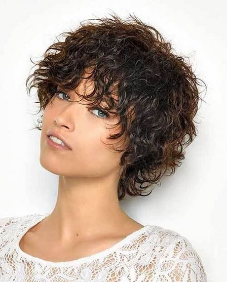 hairstyles-for-short-curly-hair-2019-16 Hairstyles for short curly hair 2019