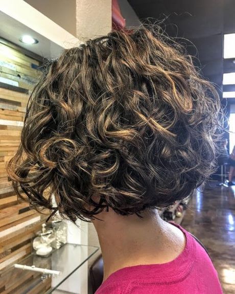 naturally-curly-short-hairstyles-2019-61_12 Naturally curly short hairstyles 2019