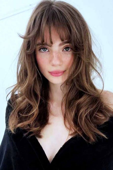 best-hairstyles-with-bangs-2020-57_11 Best hairstyles with bangs 2020