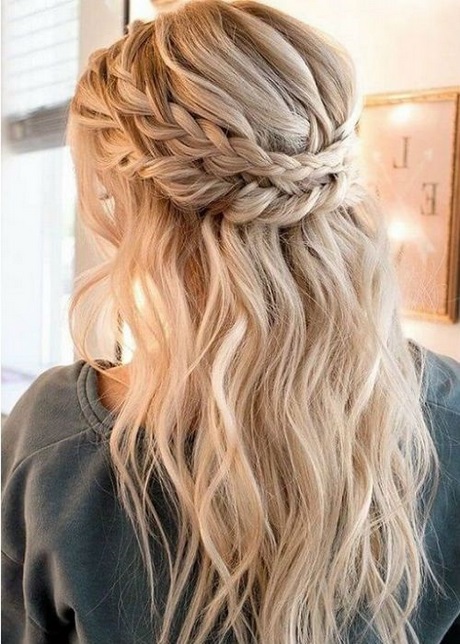 prom-2020-hair-trends-40_5 Prom 2020 hair trends
