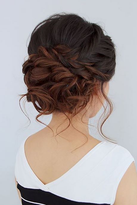 hair-for-bridesmaids-2021-93_13 Hair for bridesmaids 2021