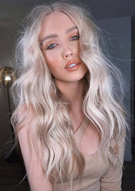 long-blonde-hairstyles-2021-04_12 Long blonde hairstyles 2021
