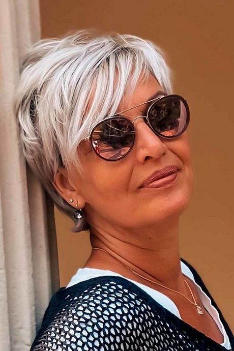 pixie-short-hairstyles-2023-female-over-50-83_13 Pixie short hairstyles 2023 female over 50