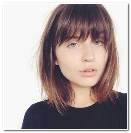hairstyles-for-shoulder-length-hair-with-bangs-04_8 Hairstyles for shoulder length hair with bangs
