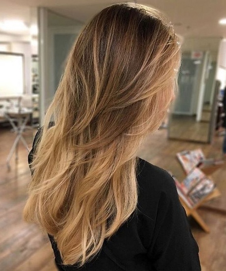 hairstyles-long-2018-80_8 Hairstyles long 2018