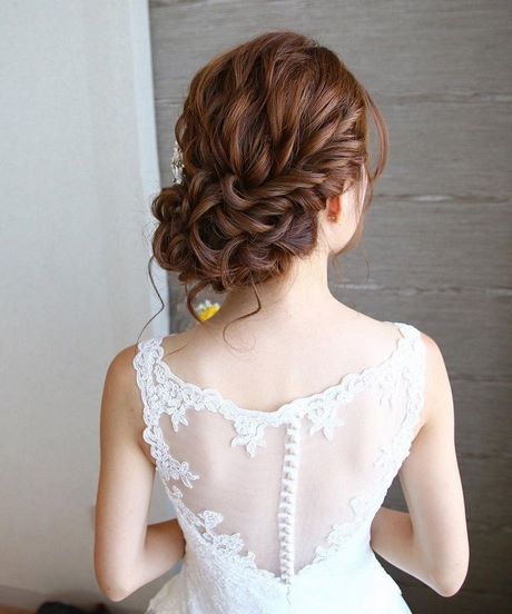 low-updo-hairstyles-74_19 Low updo hairstyles
