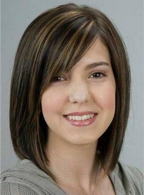 medium-to-short-hairstyles-for-round-faces-06_15 Medium to short hairstyles for round faces
