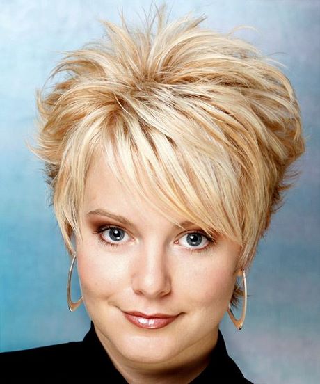 short-layered-hairstyles-for-women-with-round-faces-28_2 Short layered hairstyles for women with round faces