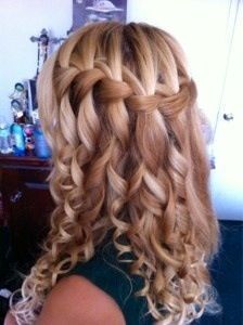 simple-curly-prom-hairstyles-51_12 Simple curly prom hairstyles