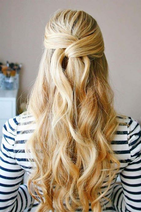 easy-partial-updos-for-long-hair-38_4 Easy partial updos for long hair