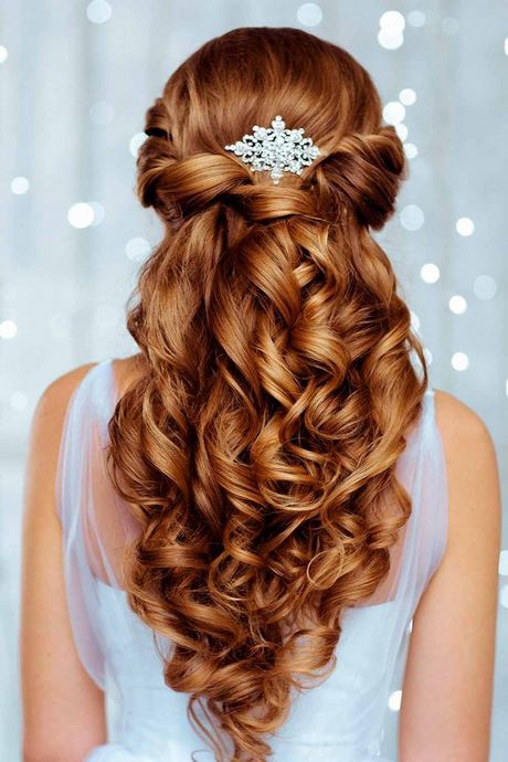half-up-half-down-wedding-hairstyles-for-medium-hair-95_14 Half up half down wedding hairstyles for medium hair