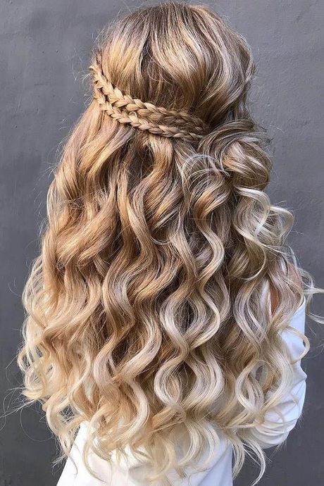 up-down-hairstyles-long-hair-48_11 Up down hairstyles long hair