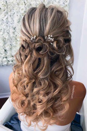 wedding-hairstyles-half-up-and-half-down-39_2 Wedding hairstyles half up and half down