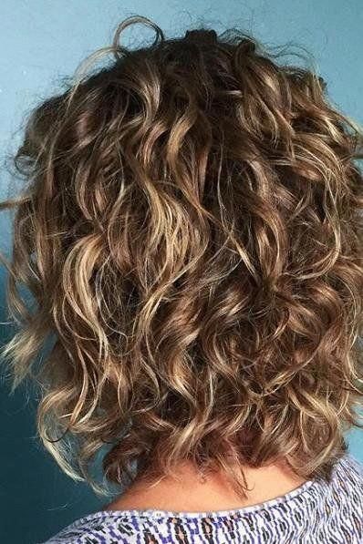 curly-hairstyles-for-medium-short-hair-51 Curly hairstyles for medium short hair
