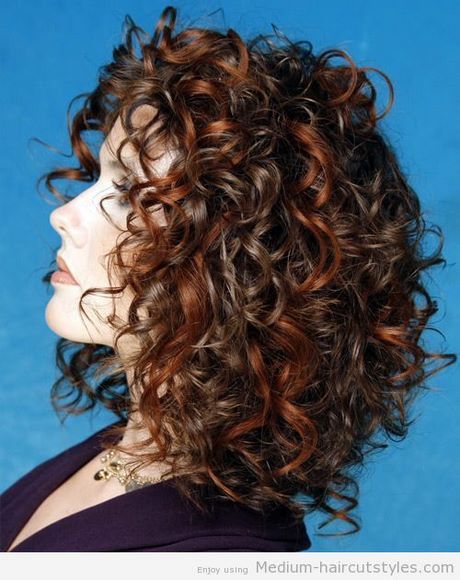 medium-short-curly-haircuts-53_3 Medium short curly haircuts