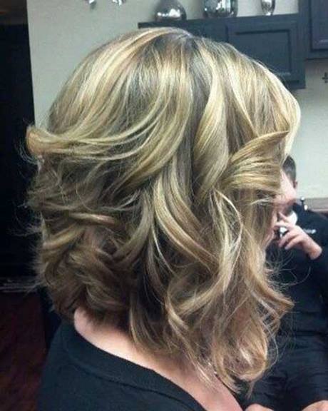 short-thick-wavy-hairstyles-06_14 Short thick wavy hairstyles