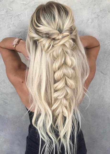 unique-wedding-hairstyles-for-long-hair-09_17 Unique wedding hairstyles for long hair