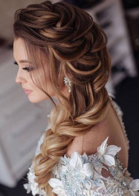 wedding-hairstyles-to-the-side-for-long-hair-07_4 Wedding hairstyles to the side for long hair