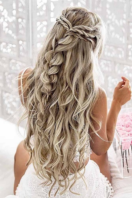 cute-braided-hairstyles-for-long-thick-hair-70_11 Cute braided hairstyles for long thick hair