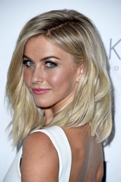 middle-part-medium-length-hairstyles-17_16 Middle part medium length hairstyles