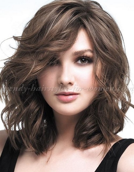 shoulder-length-hairstyles-for-wavy-hair-04_16 Shoulder length hairstyles for wavy hair