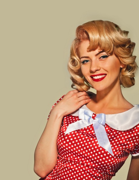 50s-pin-up-hairstyles-for-long-hair-39_15 50s pin up hairstyles for long hair