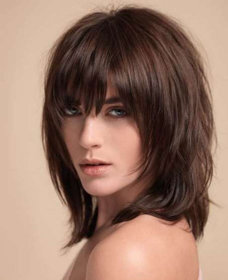 latest-hairstyles-with-bangs-12_6 Latest hairstyles with bangs
