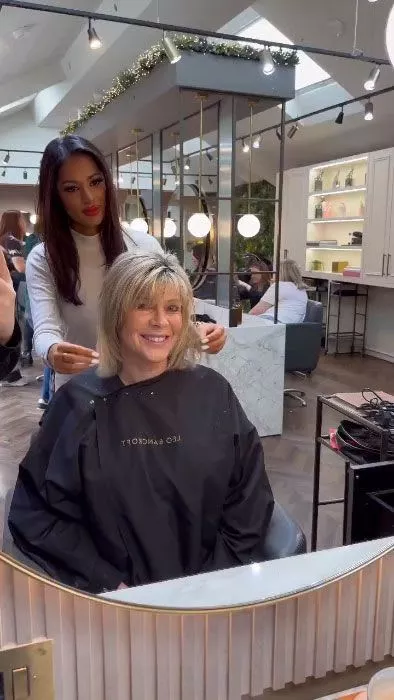 ruth-langsford-new-hairstyle-2023-11_7-13 Ruth langsford new hairstyle 2023