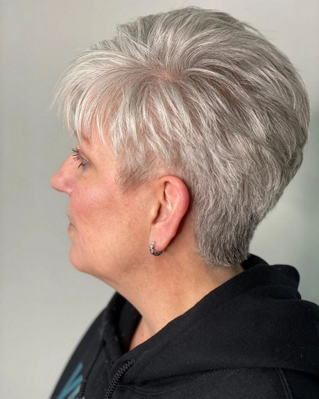 short-hairstyles-2023-female-over-50-thick-hair-57_4-10 Short hairstyles 2023 female over 50 thick hair